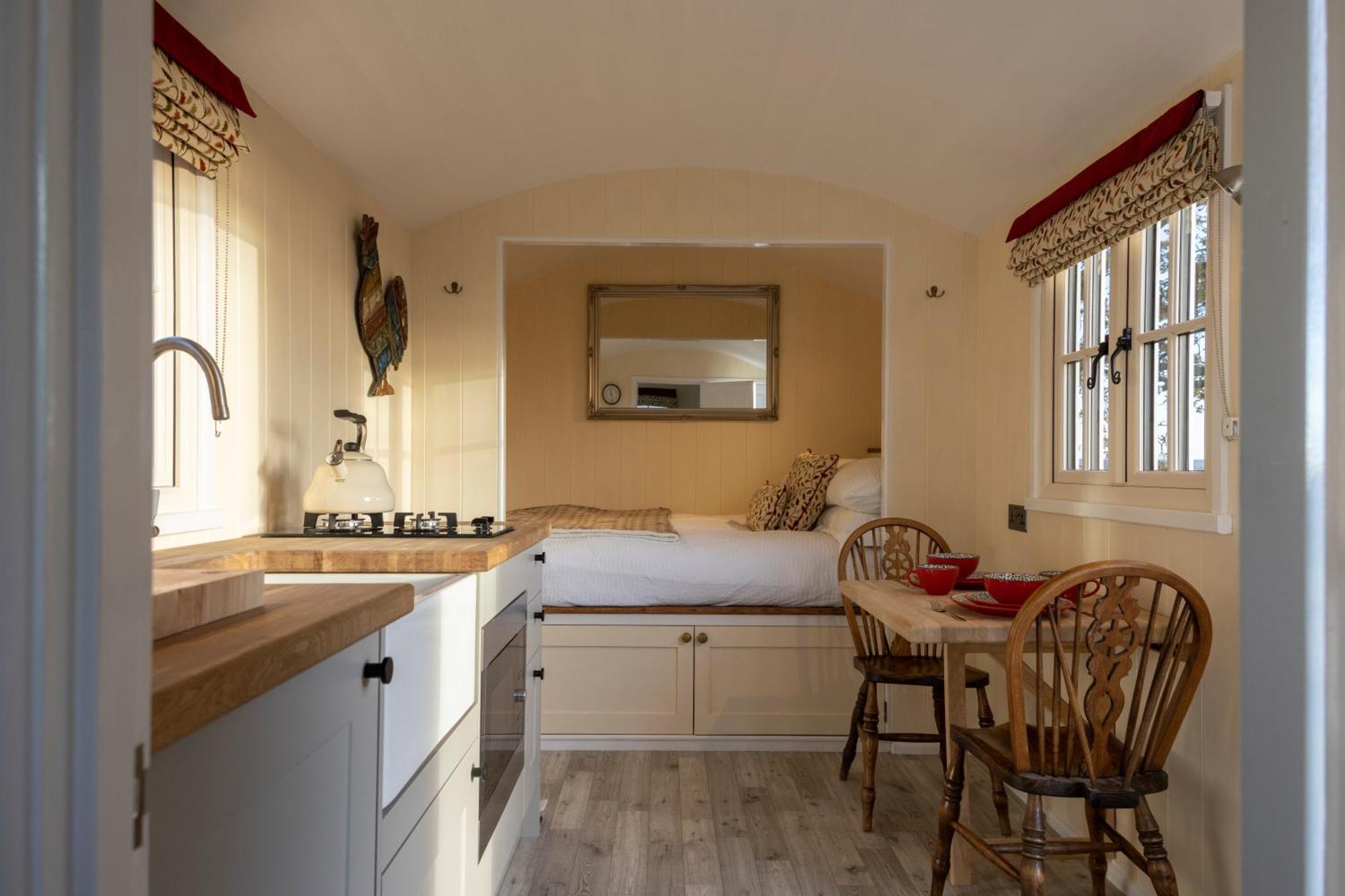 Abbey Farm Glamping & Cottage Thame Room photo