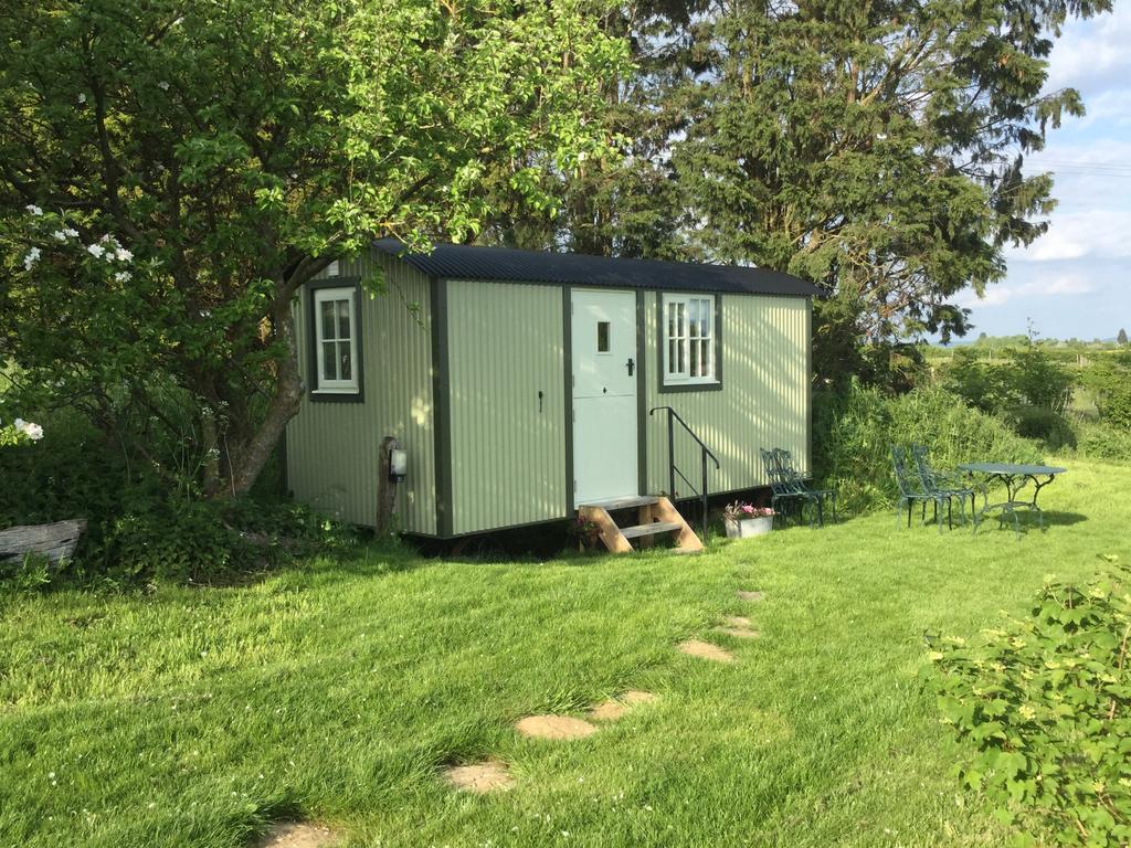 Abbey Farm Glamping & Cottage Thame Exterior photo