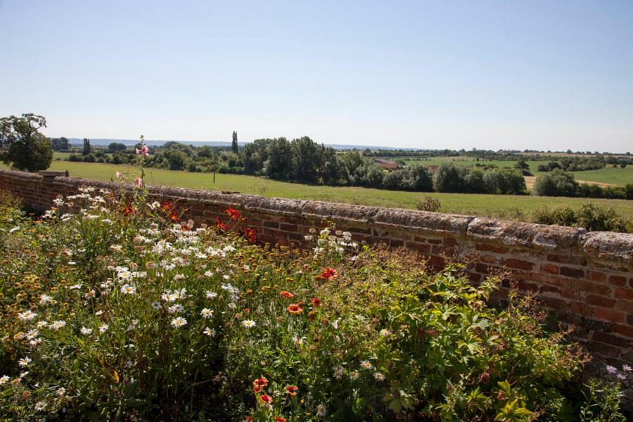 Abbey Farm Glamping & Cottage Thame Exterior photo