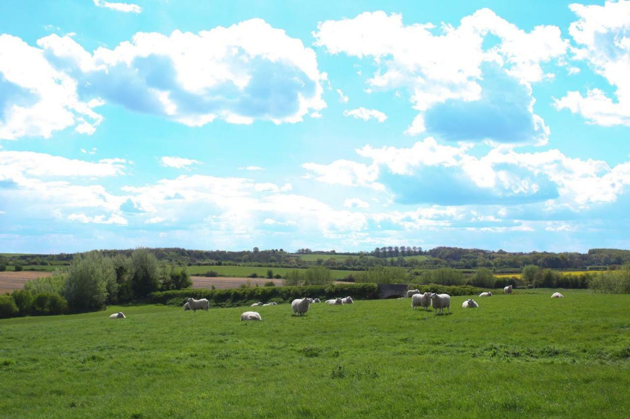 Abbey Farm Glamping & Cottage Thame Exterior photo